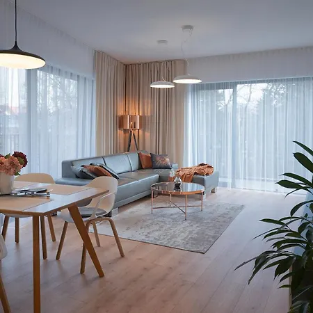 3d Park Living * ジリナ