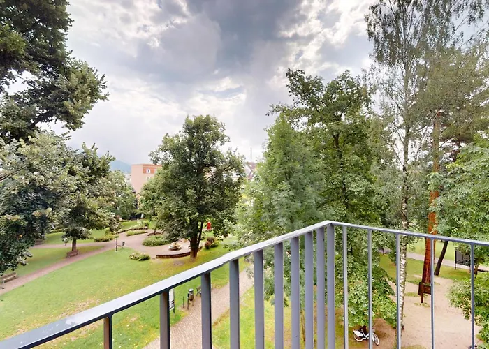 3d Park Living * ジリナ