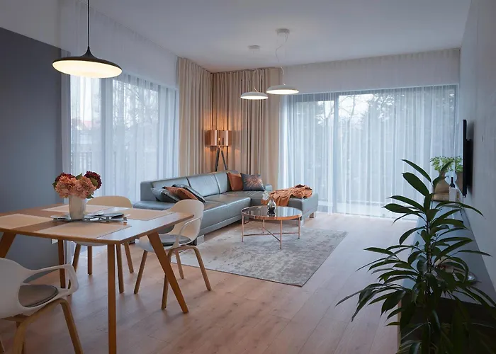 3d Park Living * ジリナ